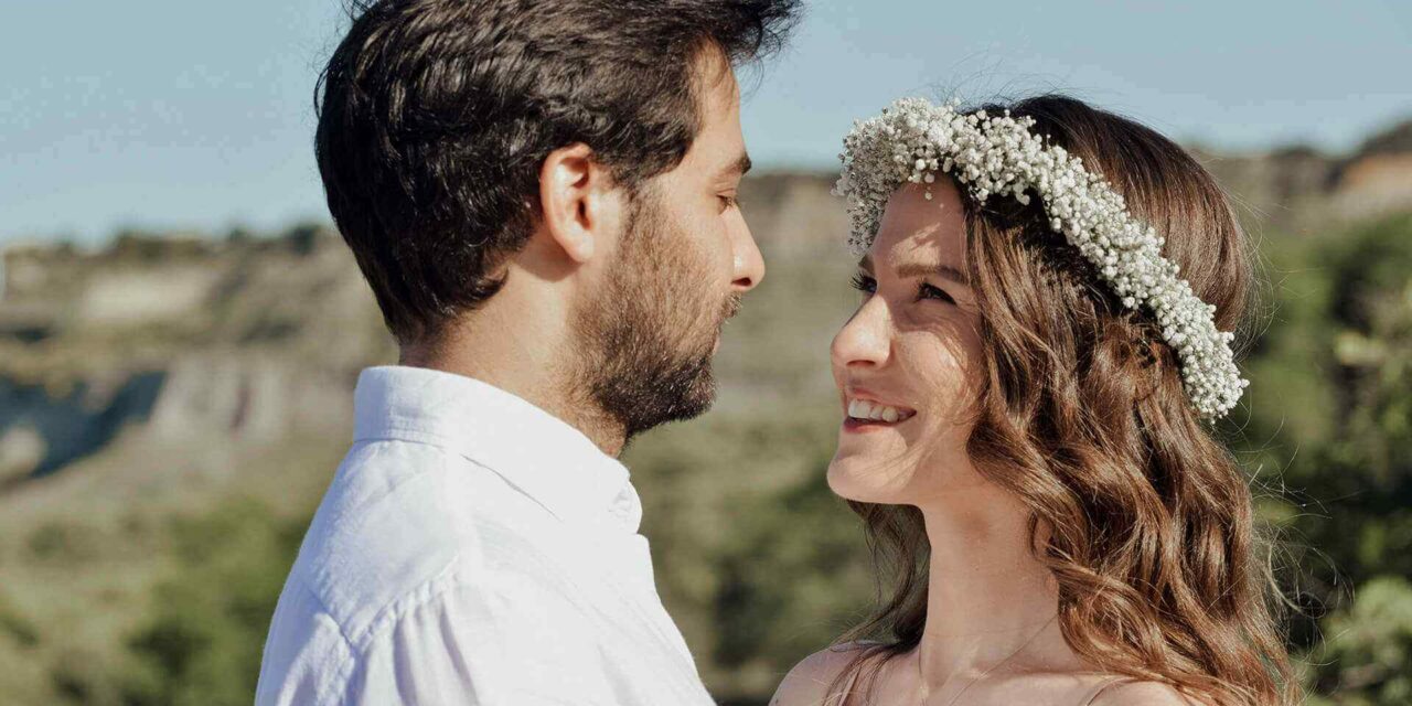 Ten Classic Wedding Photos Every Couple Should Have